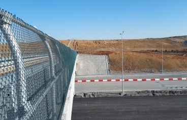 ANTI-VANDAL and WIRE PANEL FENCING