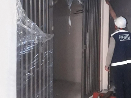 Ankara Etlik Şehir Hastanesi Demir Parapetli Çelik Konstrüksiyon Güvenlik Kapıları